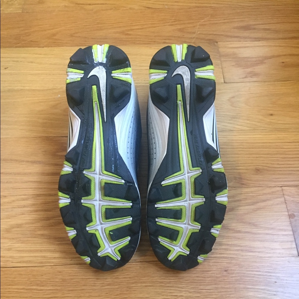 Nike Vapor Cleats, gently used. - Picture 2 of 3